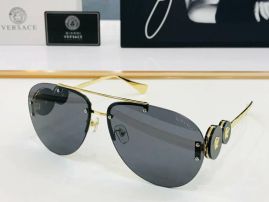 Picture of Versace Sunglasses _SKUfw55136731fw